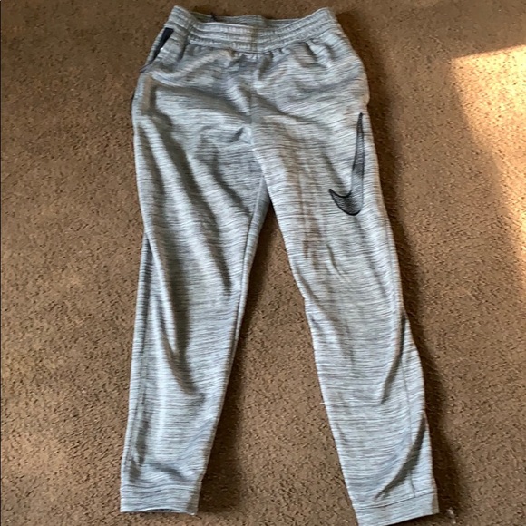 nike grey boys joggers